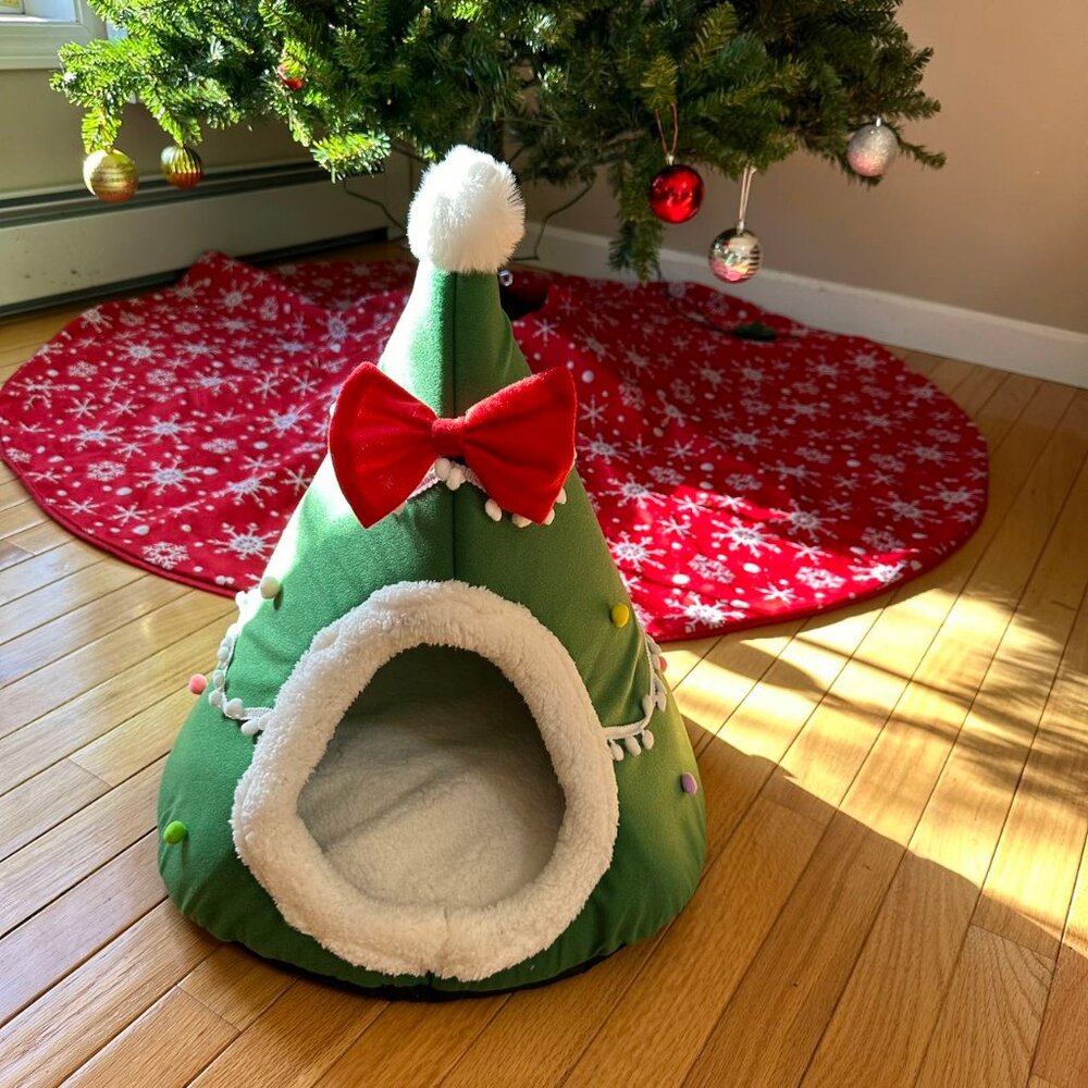 Christmas Pet House Tent Warm Sleeping Bed Indoor for Kitten and Puppy